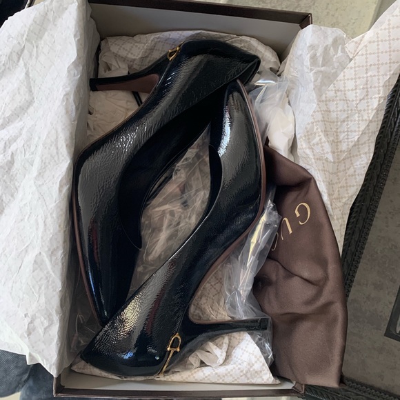 Gucci, Vernice Pump Patent, Size 9, NWT STUNNING! NEW, NEVER WORN, with the box! - Picture 2 of 8